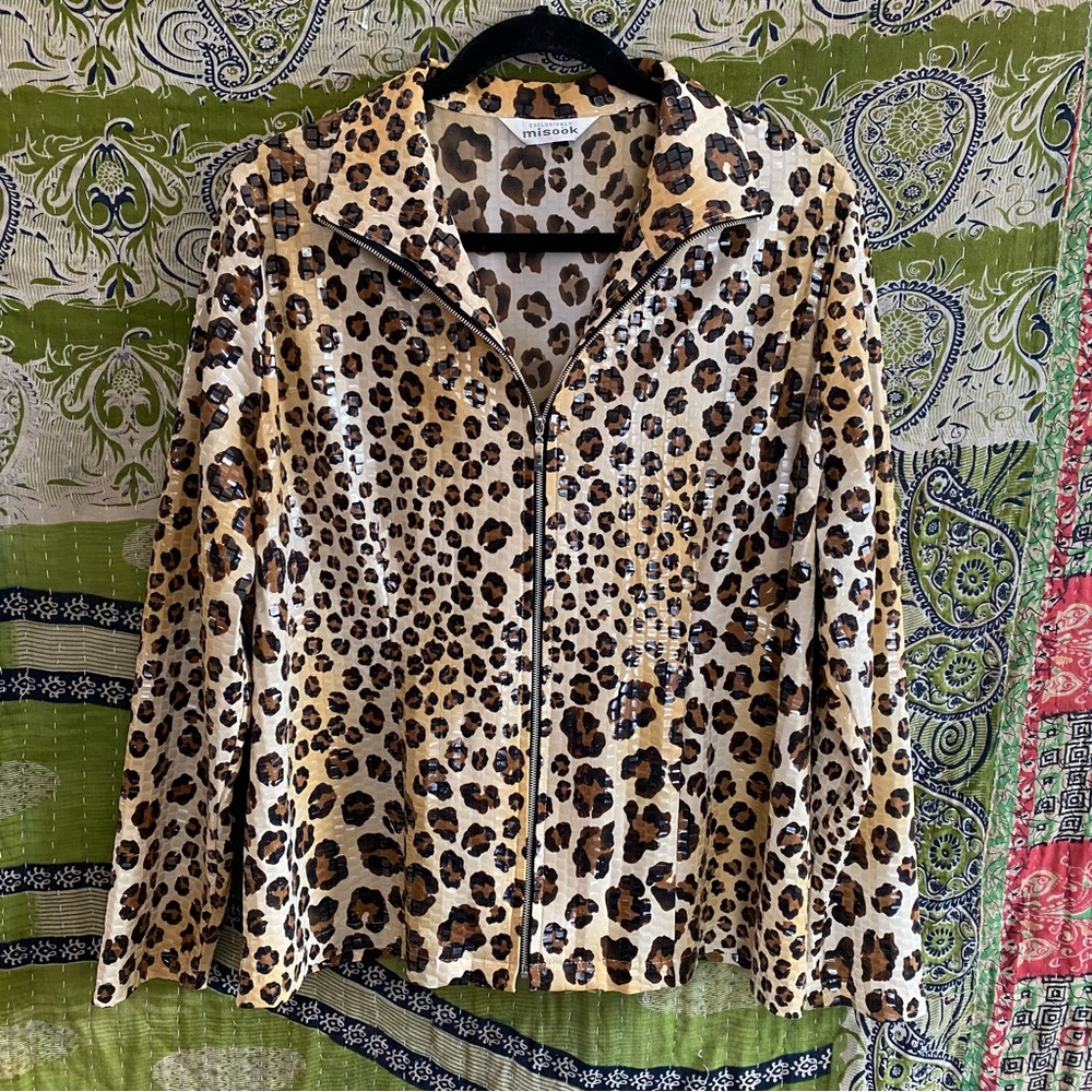 Exclusively Misook Brown/ Black Leopard Print Pai… - image 1